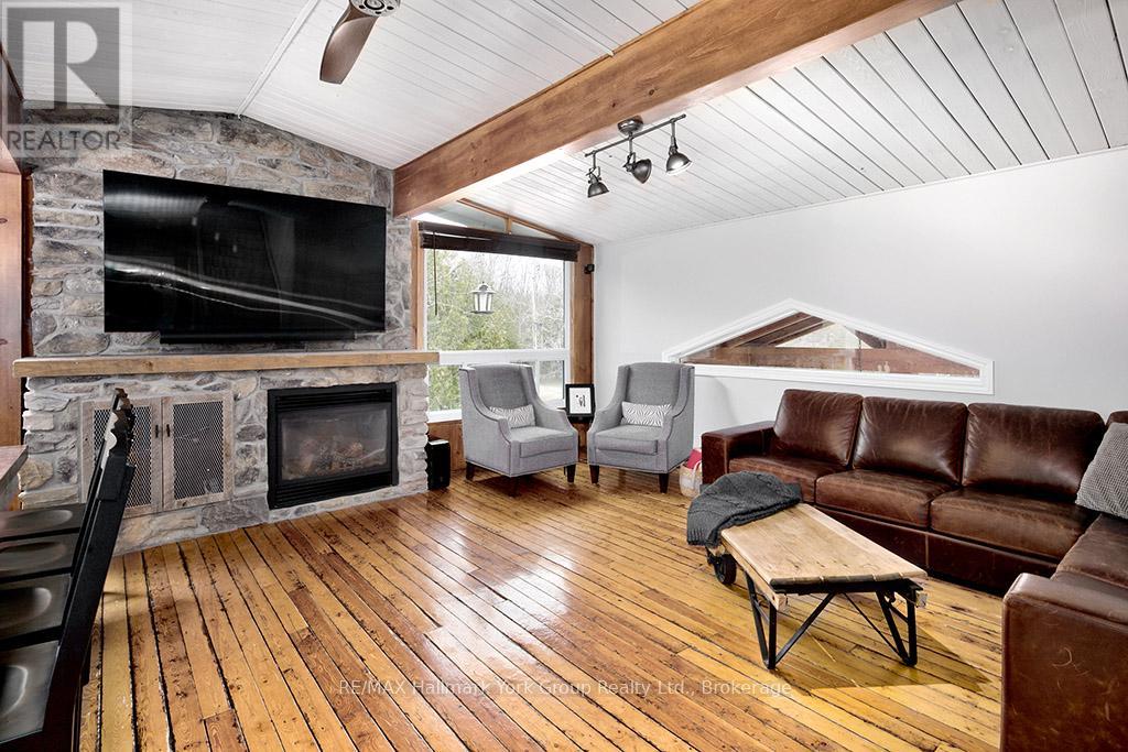Property at 128 JAMES STREET image 3