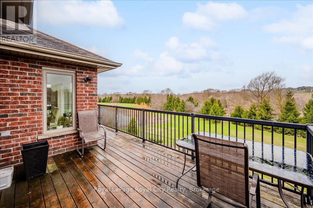 166 River Run Road, Mapleton, Ontario  N0G 1P0 - Photo 16 - X12090358