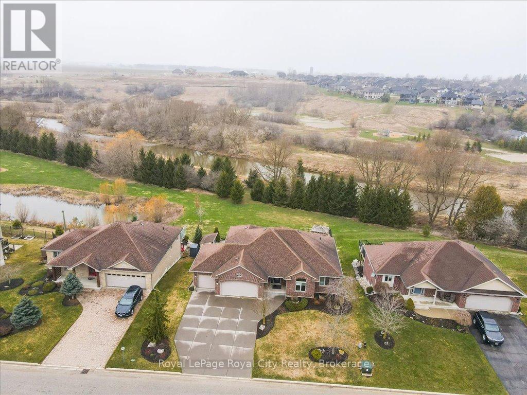 166 River Run Road, Mapleton, Ontario  N0G 1P0 - Photo 37 - X12090358