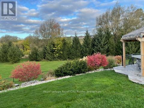 166 River Run Road, Mapleton, Ontario  N0G 1P0 - Photo 40 - X12090358