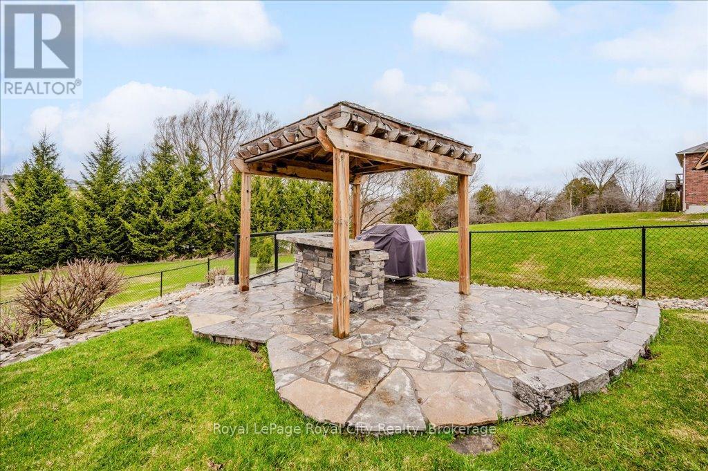 166 River Run Road, Mapleton, Ontario  N0G 1P0 - Photo 43 - X12090358