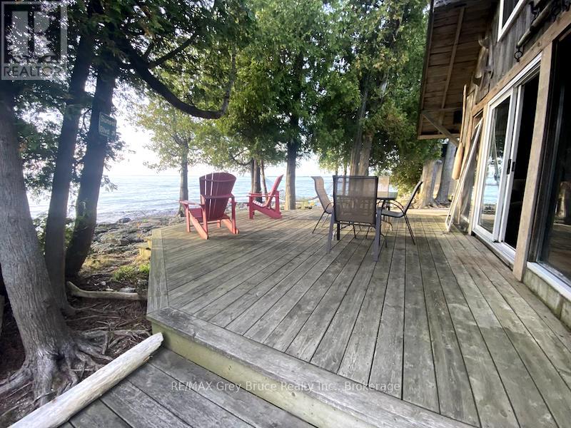 4 Scotch Bonnet Island, South Bruce Peninsula, Ontario  N0H 2T0 - Photo 16 - X12090477