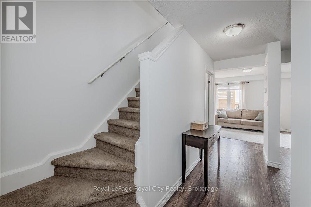 160 Maple Street, Mapleton, Ontario  N0G 1P0 - Photo 15 - X12090505