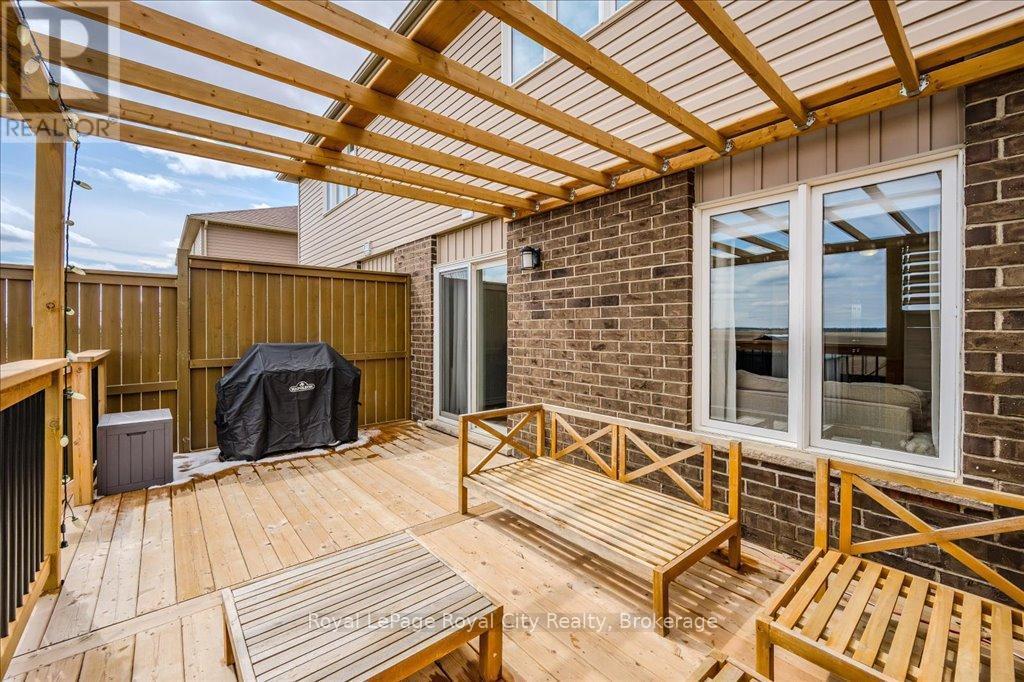 160 Maple Street, Mapleton, Ontario  N0G 1P0 - Photo 32 - X12090505
