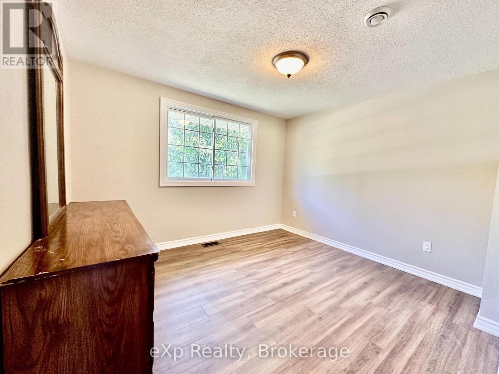 129 Westfall Crescent, West Grey, Ontario  N4N 3B9 - Photo 16 - X12090613