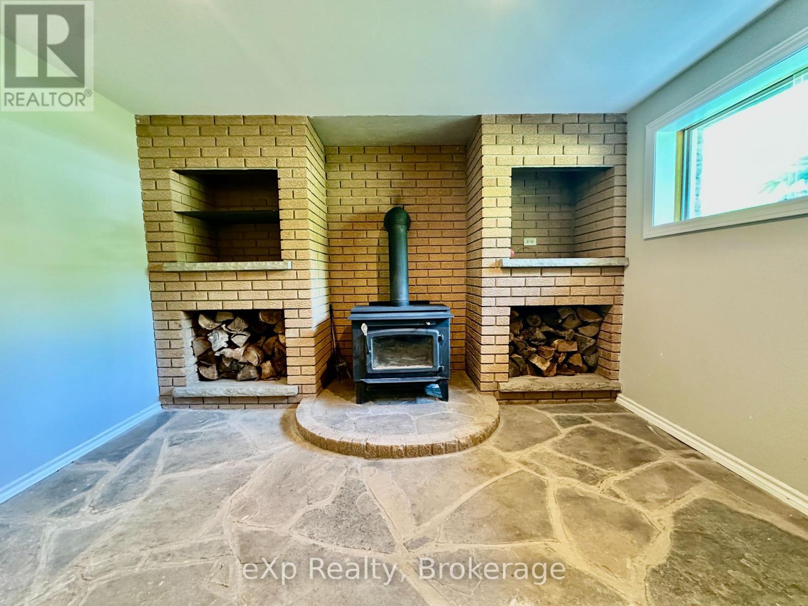 129 Westfall Crescent, West Grey, Ontario  N4N 3B9 - Photo 24 - X12090613