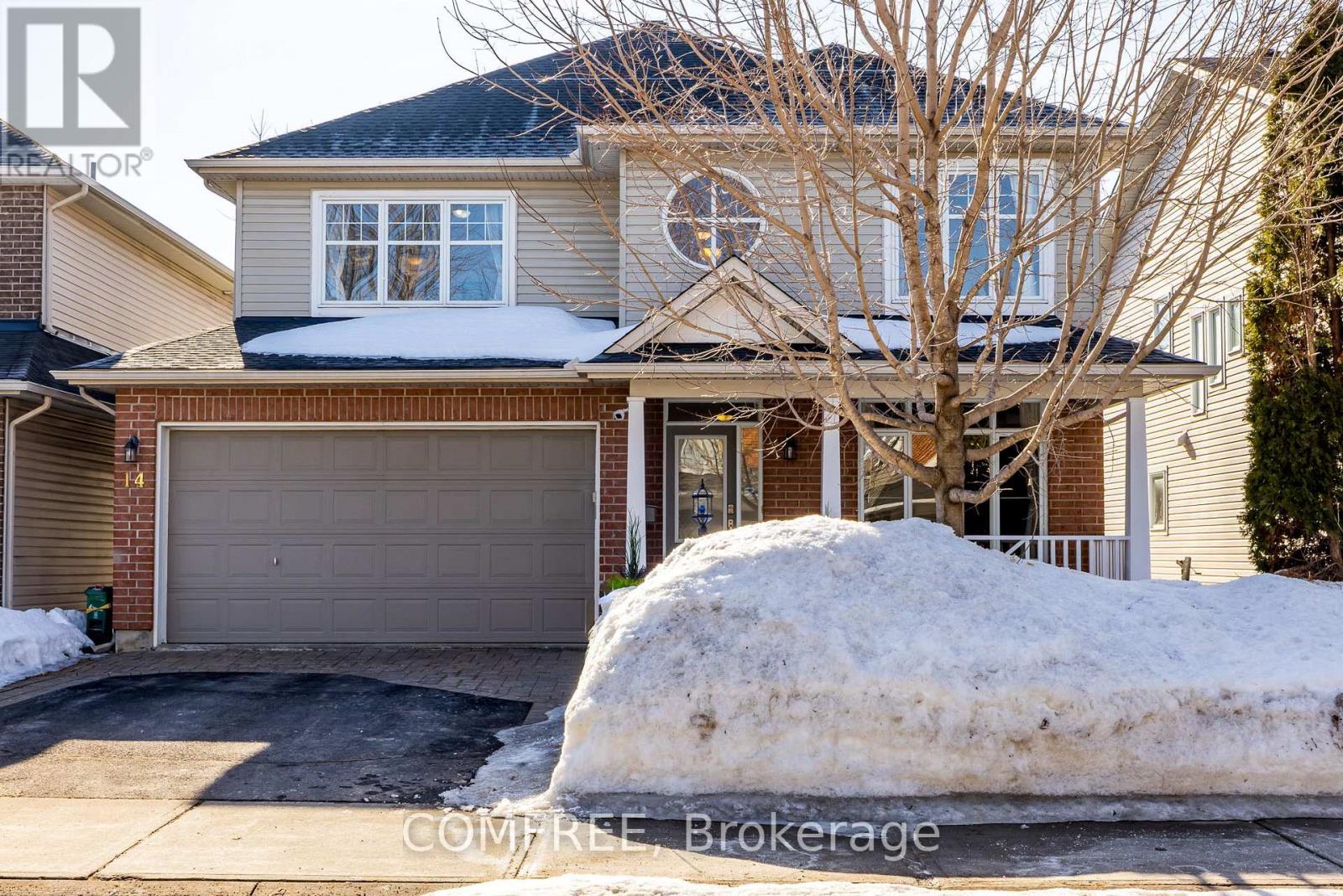Property at 14 ESCADE DRIVE image 2