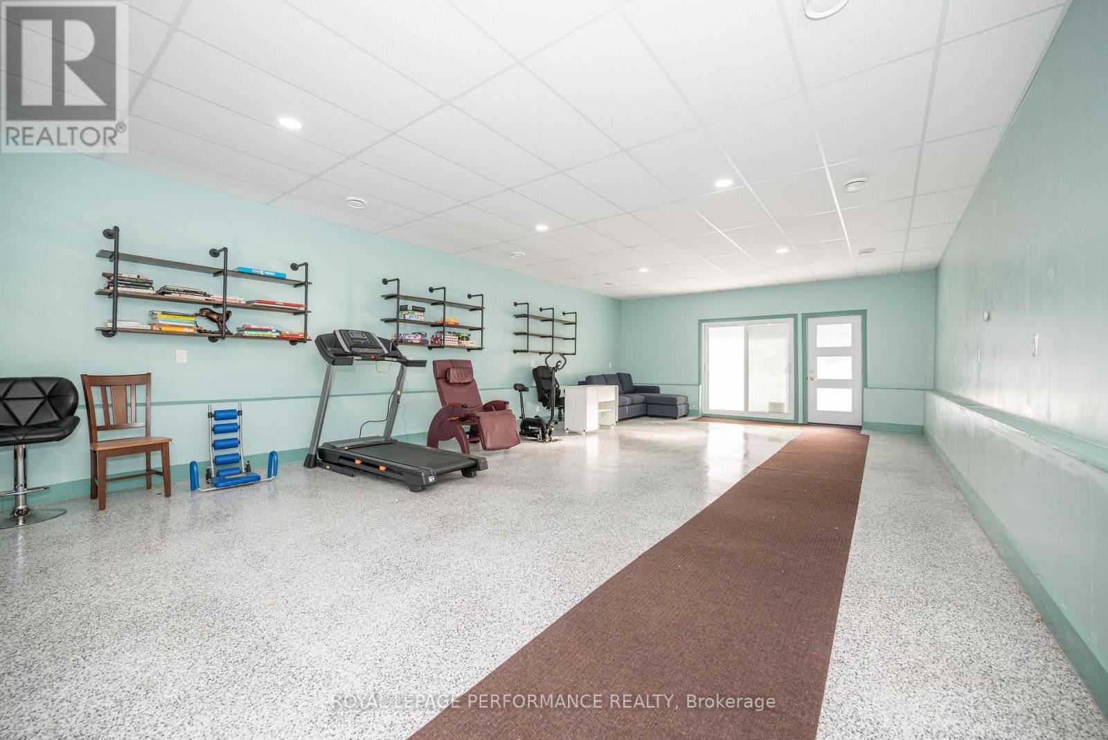 1371 Victoria Street, Petawawa, Ontario  K8H 2E9 - Photo 11 - X12089849