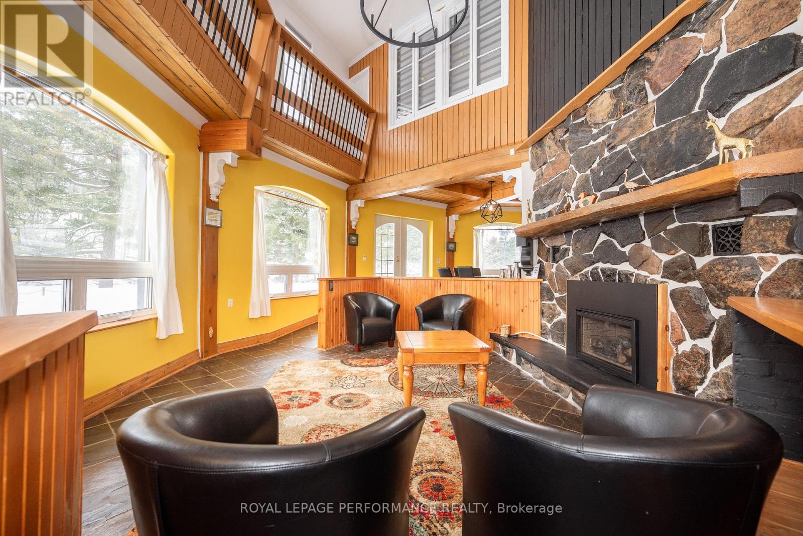1371 Victoria Street, Petawawa, Ontario  K8H 2E9 - Photo 20 - X12089849