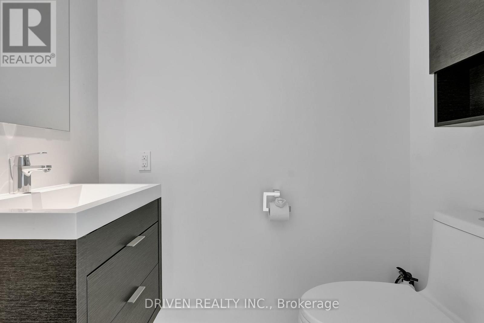 1610 - 20 Daly Avenue, Ottawa, Ontario  K1N 0C6 - Photo 11 - X12089999