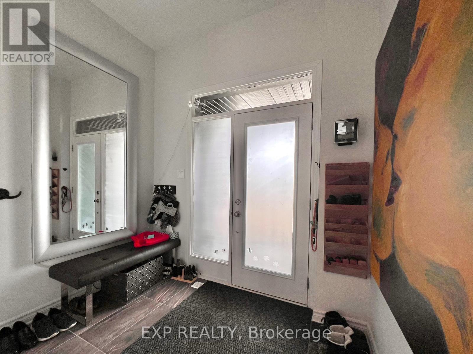 926 Brian Good Avenue, Ottawa, Ontario  K4M 0N7 - Photo 4 - X12090063
