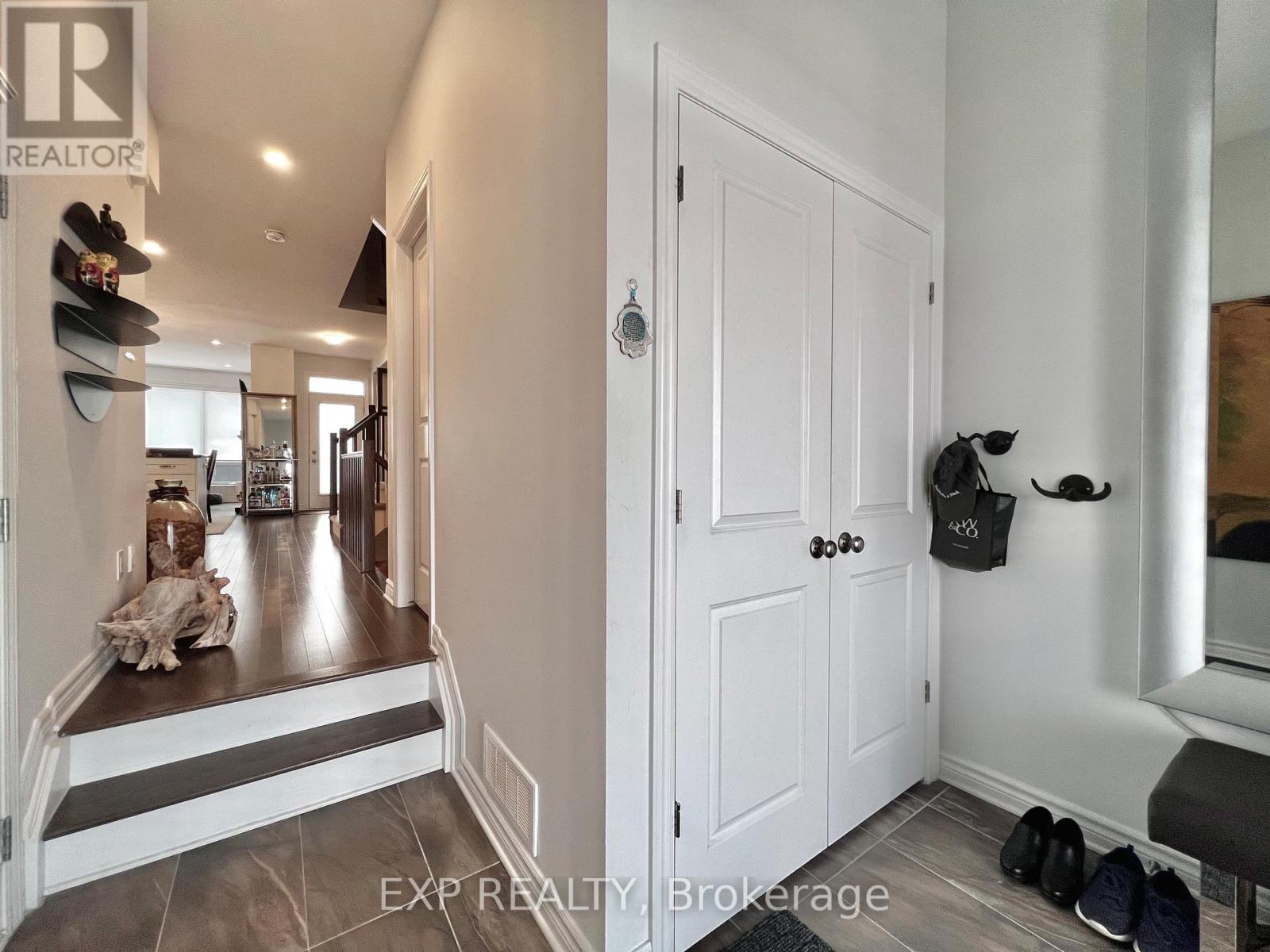 926 Brian Good Avenue, Ottawa, Ontario  K4M 0N7 - Photo 6 - X12090063