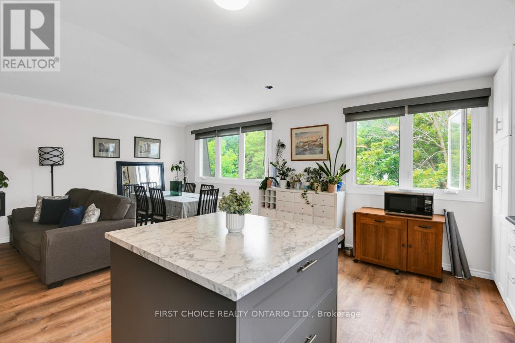 44 Oberon Street, Ottawa, Ontario  K2H 7X8 - Photo 16 - X12090572
