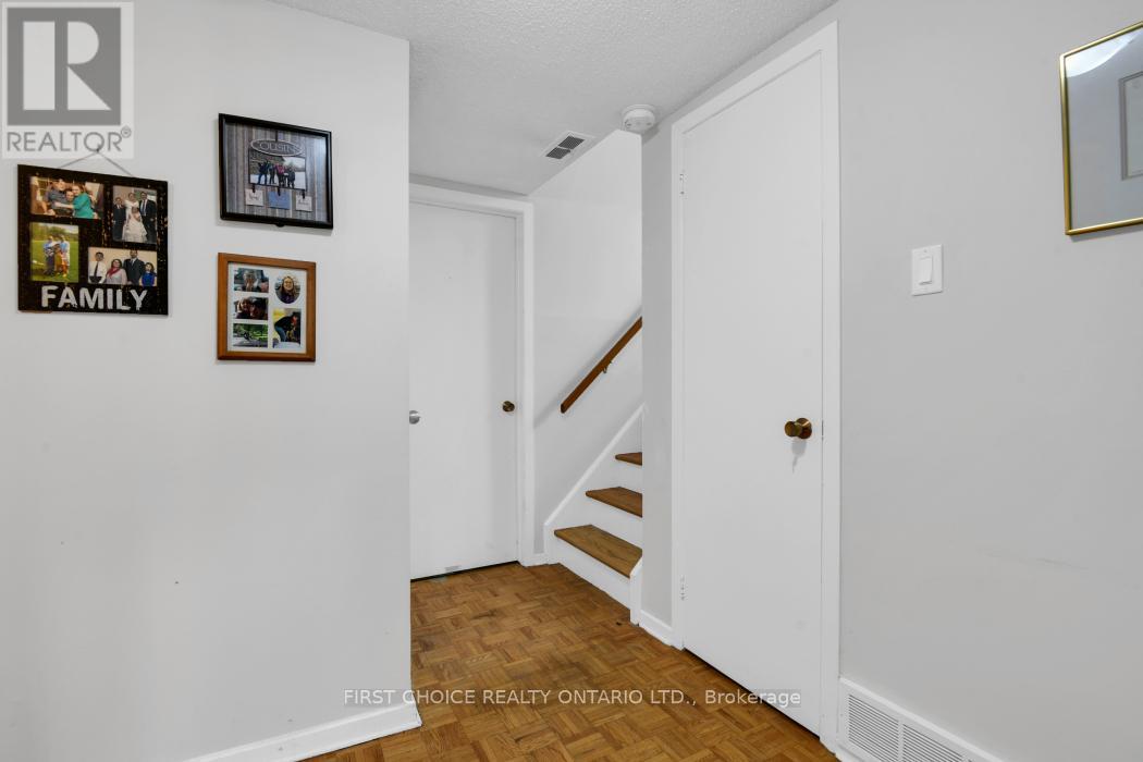 44 Oberon Street, Ottawa, Ontario  K2H 7X8 - Photo 23 - X12090572