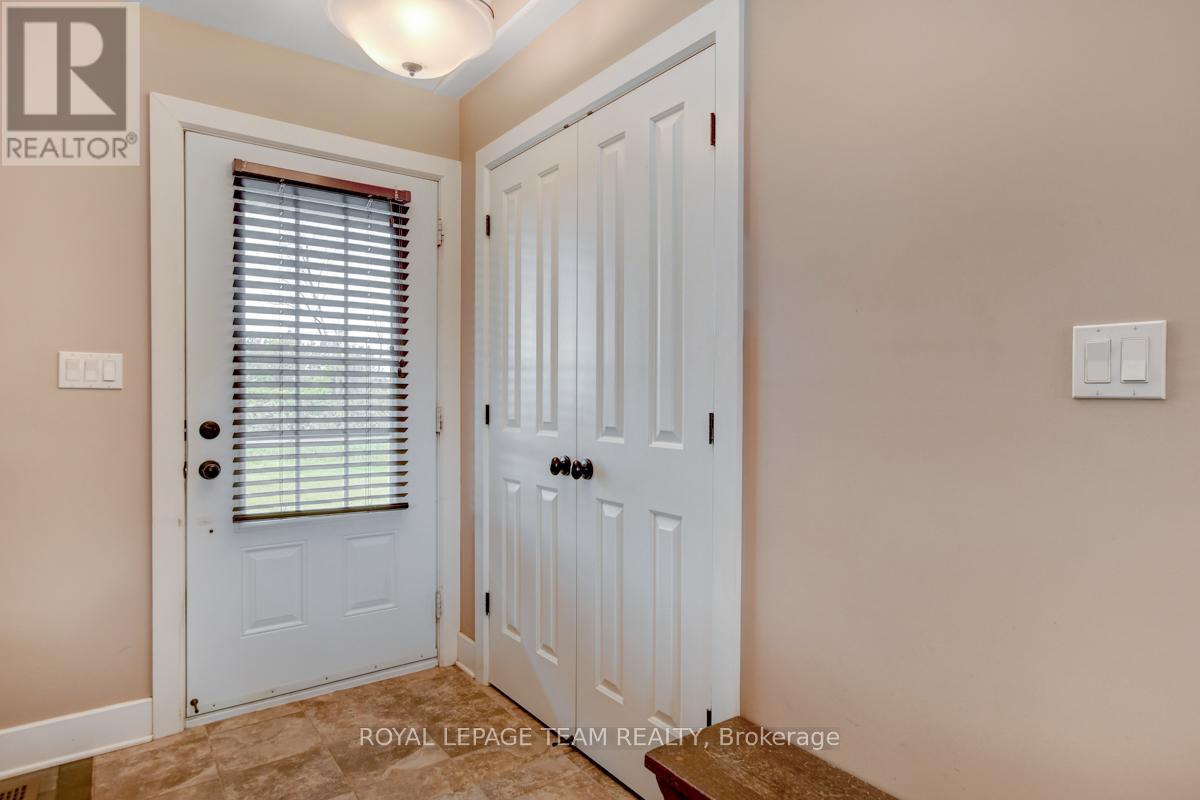 831 Bolton Road, North Grenville, Ontario  K0G 1N0 - Photo 5 - X12090638