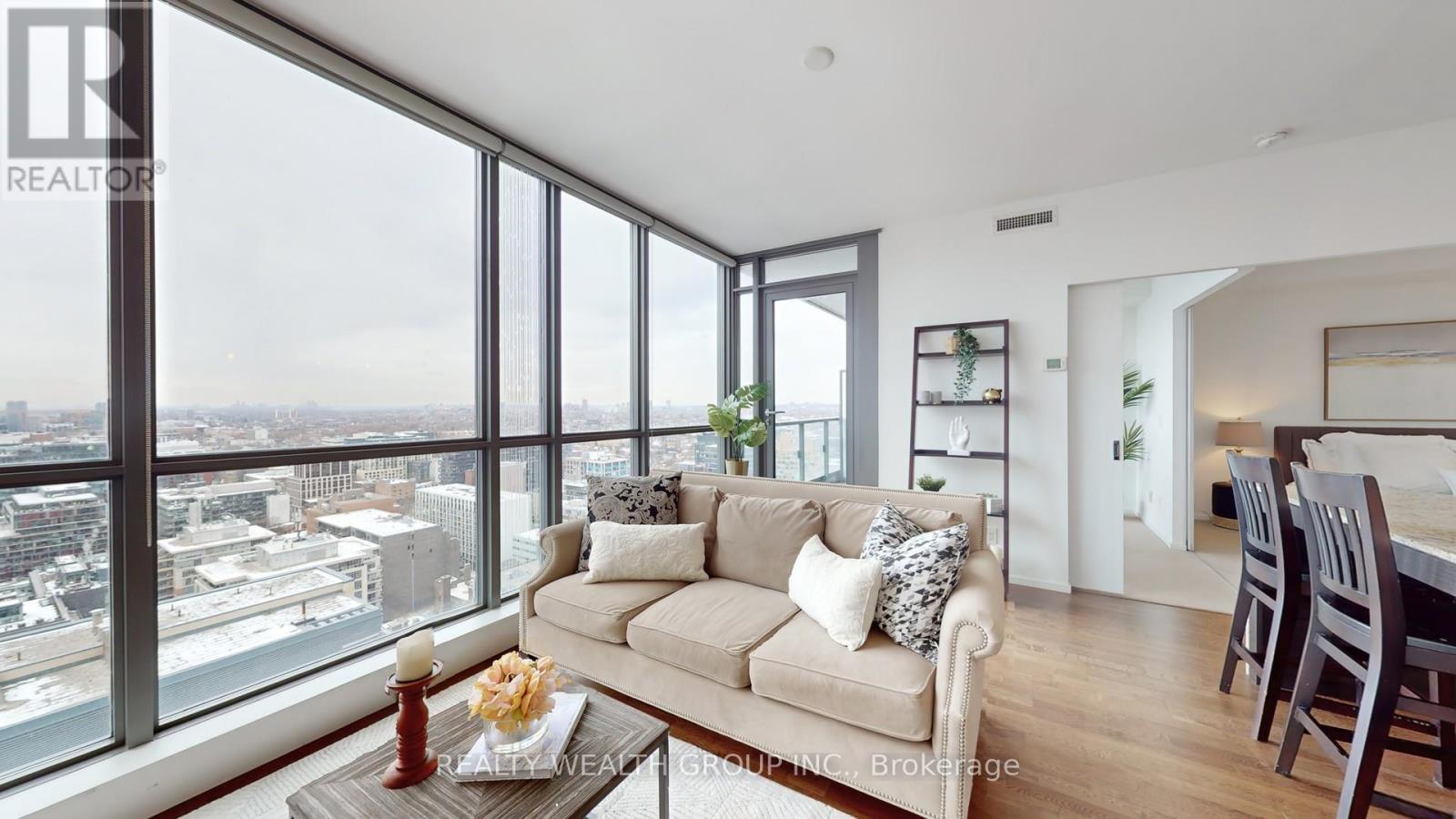 2709 - 8 CHARLOTTE STREET, Toronto, Ontario