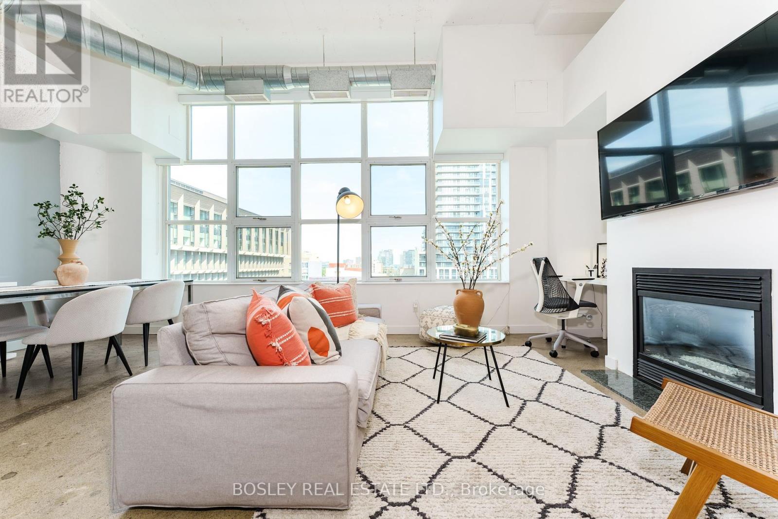 748 - 155 Dalhousie Street, Toronto, Ontario  M5B 2P7 - Photo 1 - C12090409