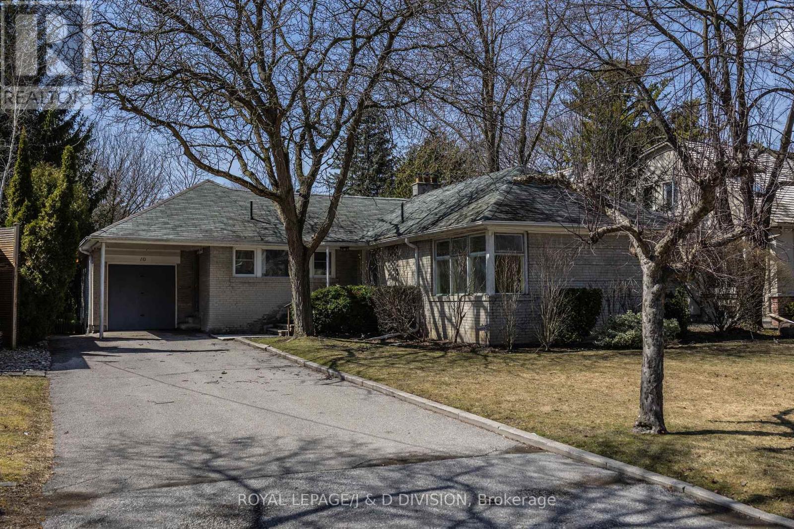 10 CAMPBELL CRESCENT, toronto (bridle path-sunnybrook-york mills), Ontario