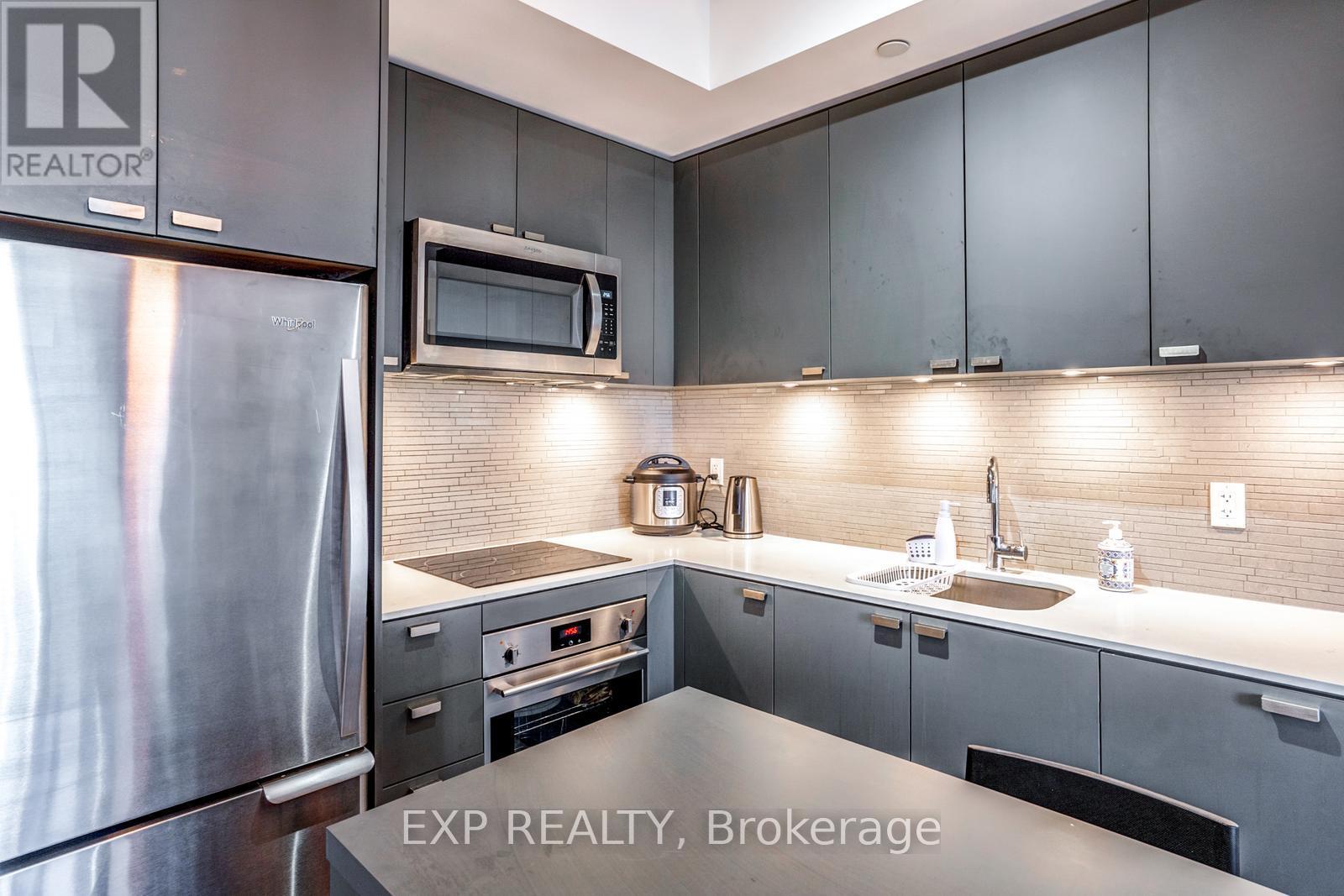 1010 - 56 Forest Manor Road, Toronto, Ontario  M2J 0E5 - Photo 12 - C12090532