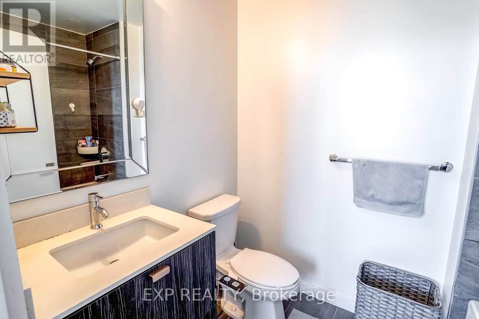 1010 - 56 Forest Manor Road, Toronto, Ontario  M2J 0E5 - Photo 21 - C12090532
