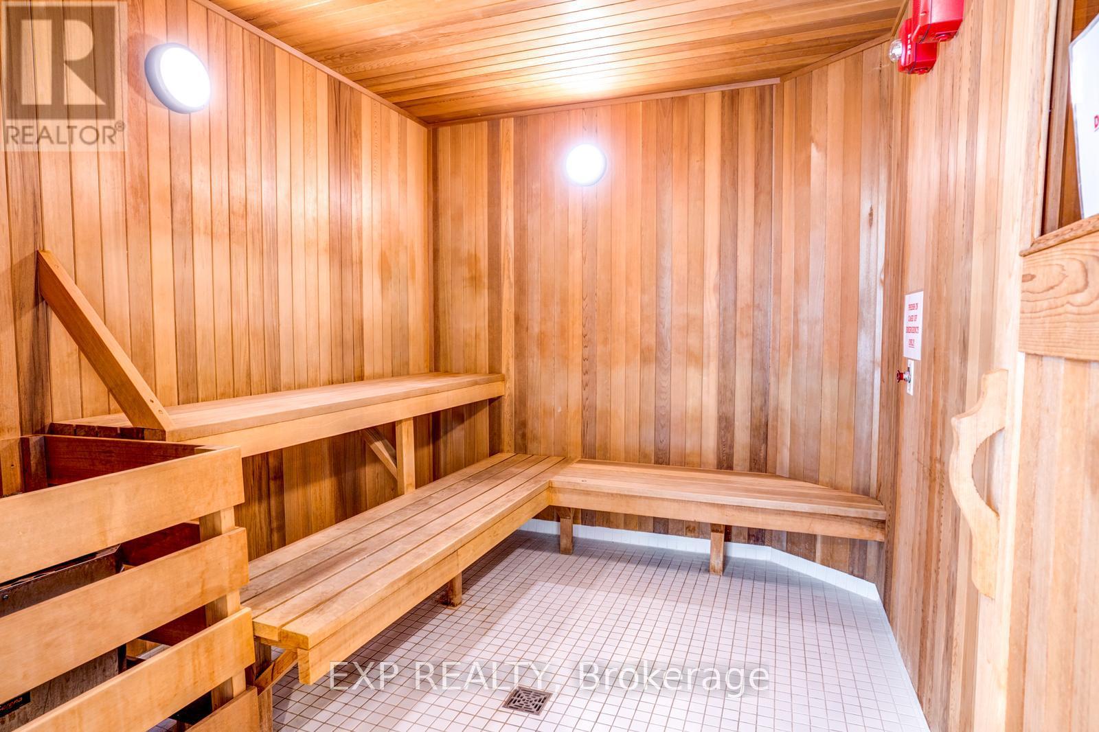 1010 - 56 Forest Manor Road, Toronto, Ontario  M2J 0E5 - Photo 33 - C12090532
