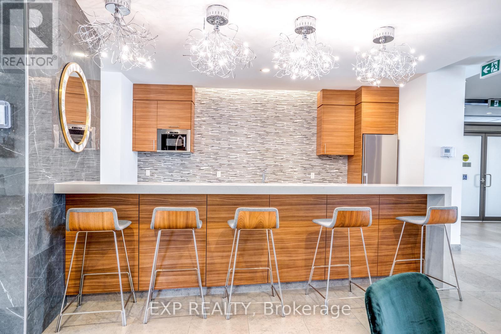 1010 - 56 Forest Manor Road, Toronto, Ontario  M2J 0E5 - Photo 37 - C12090532