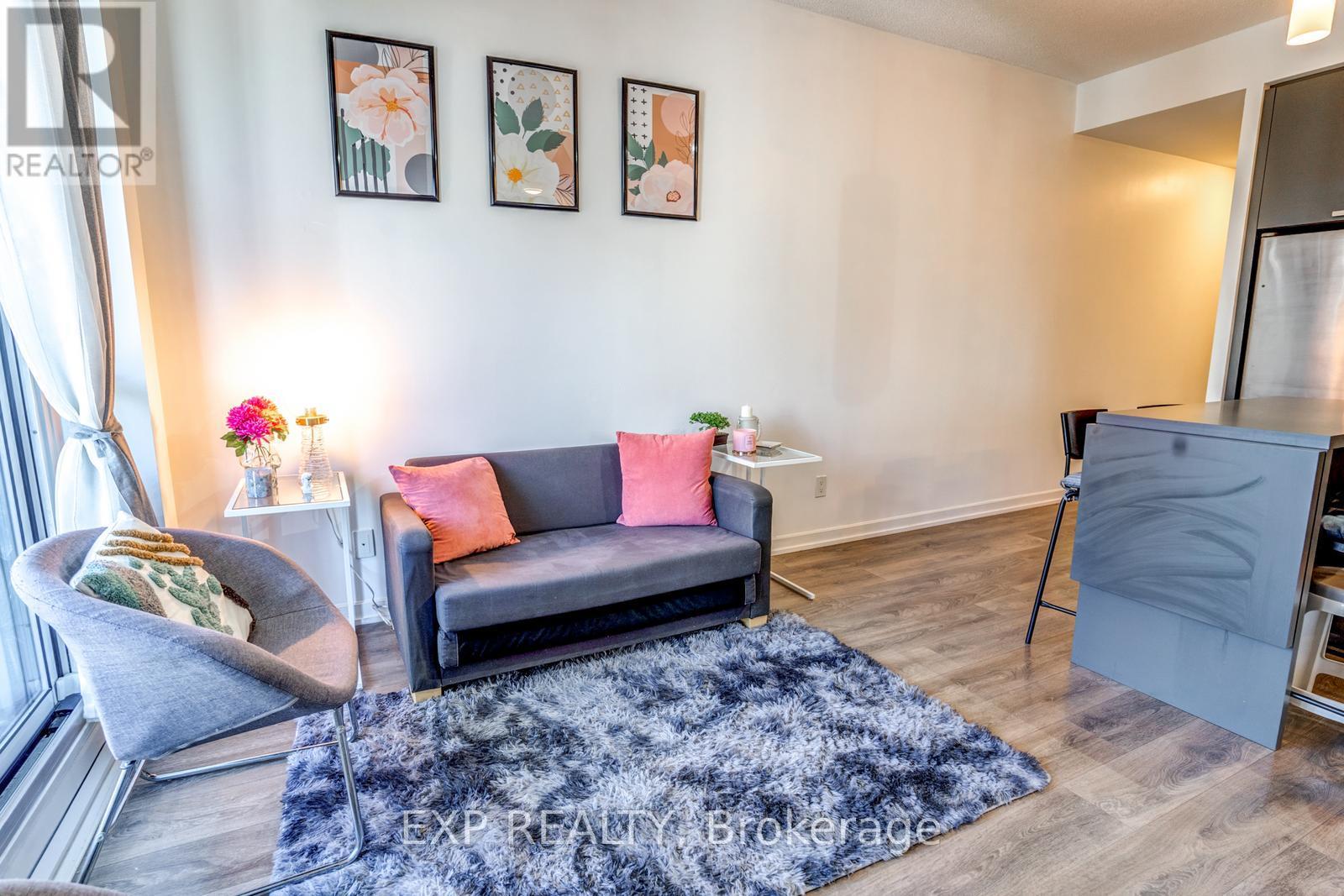 1010 - 56 Forest Manor Road, Toronto, Ontario  M2J 0E5 - Photo 7 - C12090532