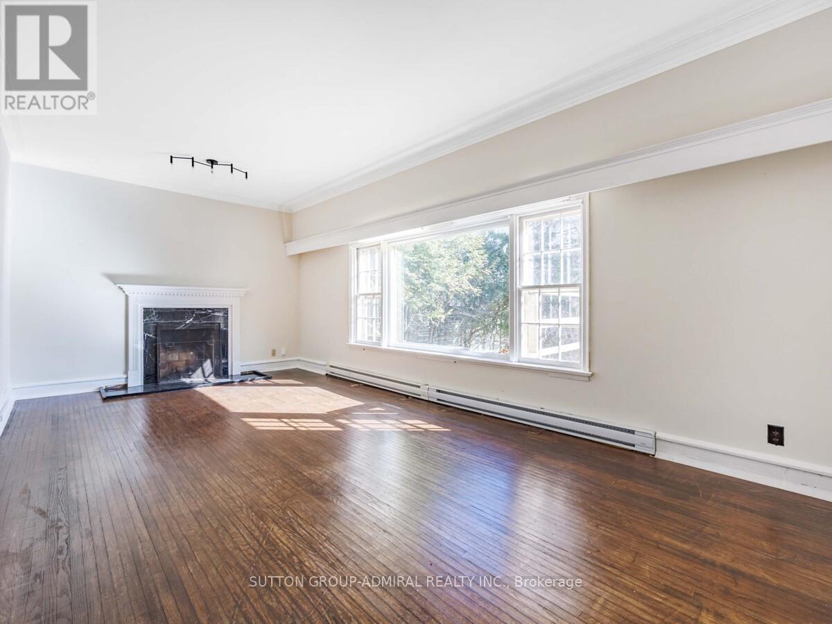 Property at 21 FENWOOD HEIGHTS image 3