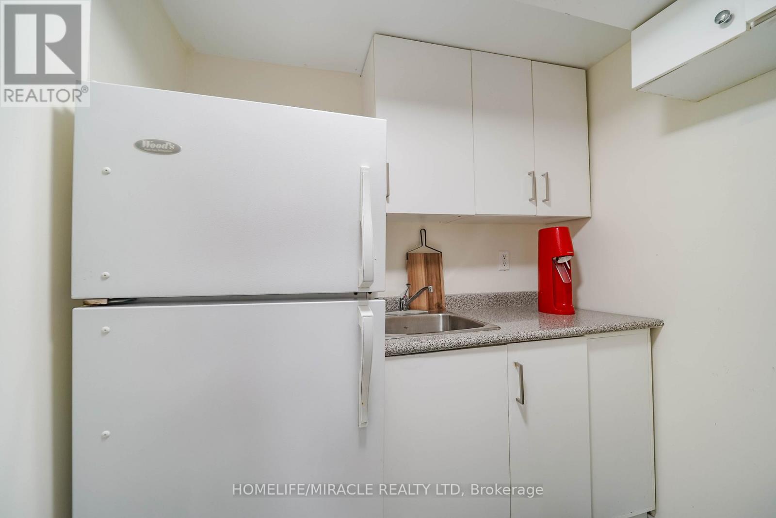 15 Heaver Drive, Whitby, Ontario  L1N 9K4 - Photo 32 - E12090194