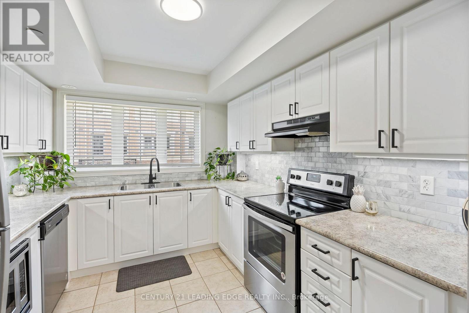 44 Filly Path, Oshawa, Ontario  L1L 0H4 - Photo 12 - E12090257