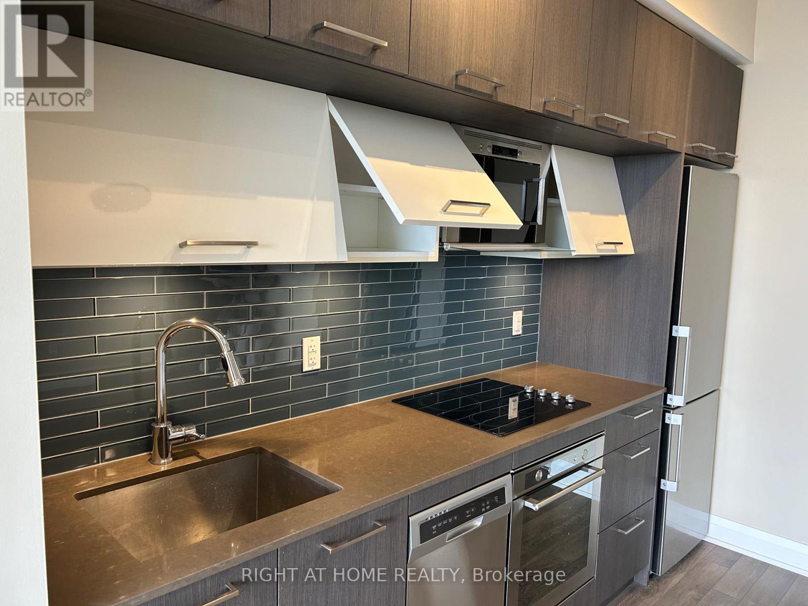 #511 - 4800 Highway 7, Vaughan, Ontario  L4L 1H8 - Photo 12 - N12089317