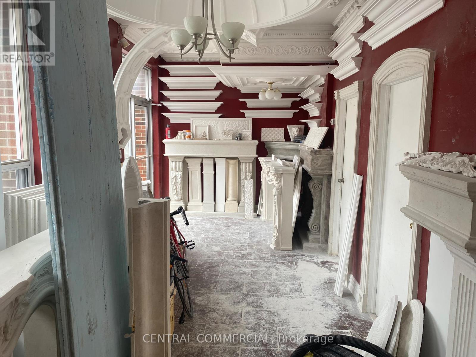 Property at UNIT 6 - 39 GLEN CAMERON ROAD image