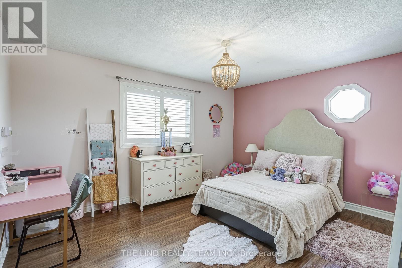 23 Petch Crescent, Aurora, Ontario  L4G 5P4 - Photo 21 - N12089843