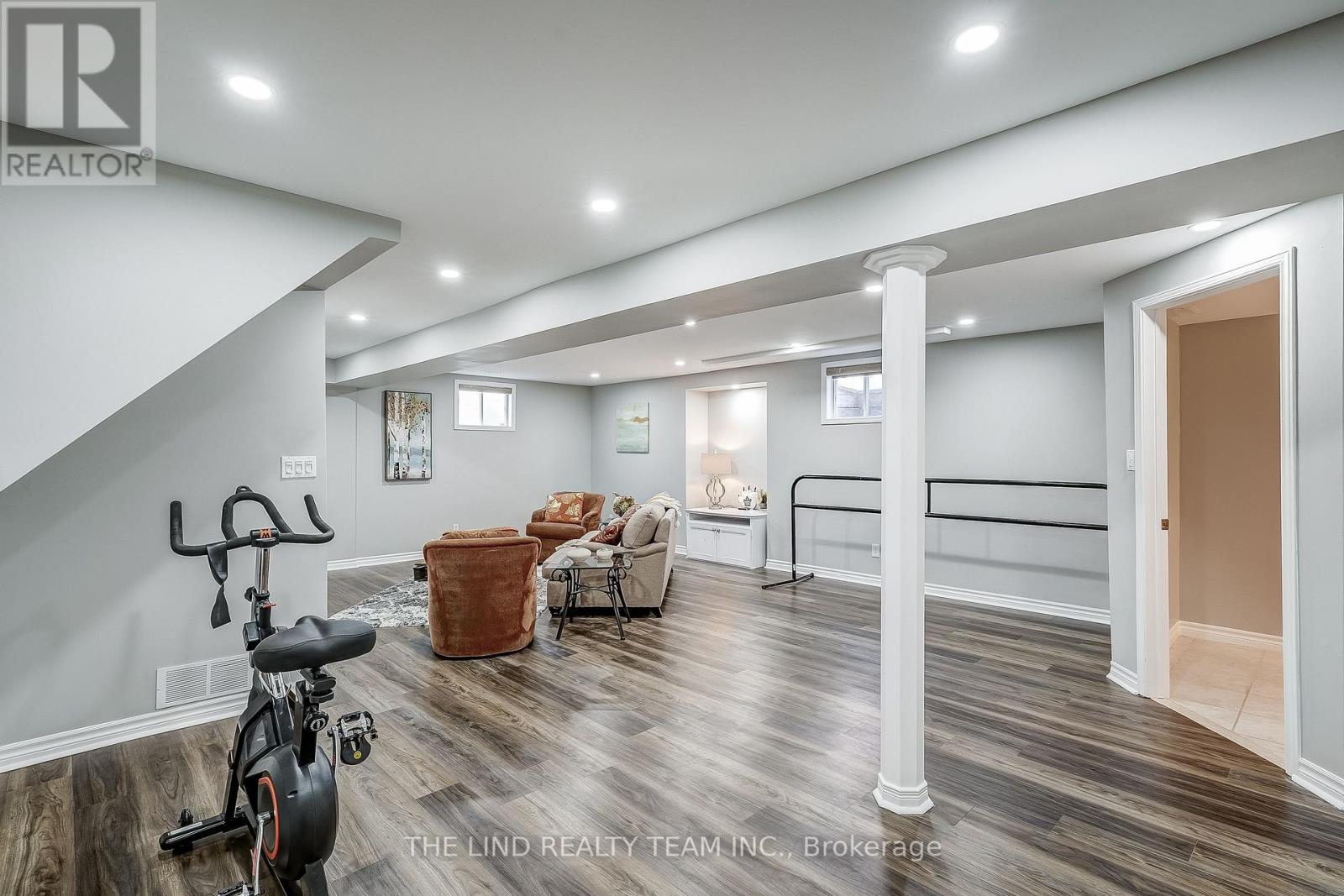 23 Petch Crescent, Aurora, Ontario  L4G 5P4 - Photo 33 - N12089843