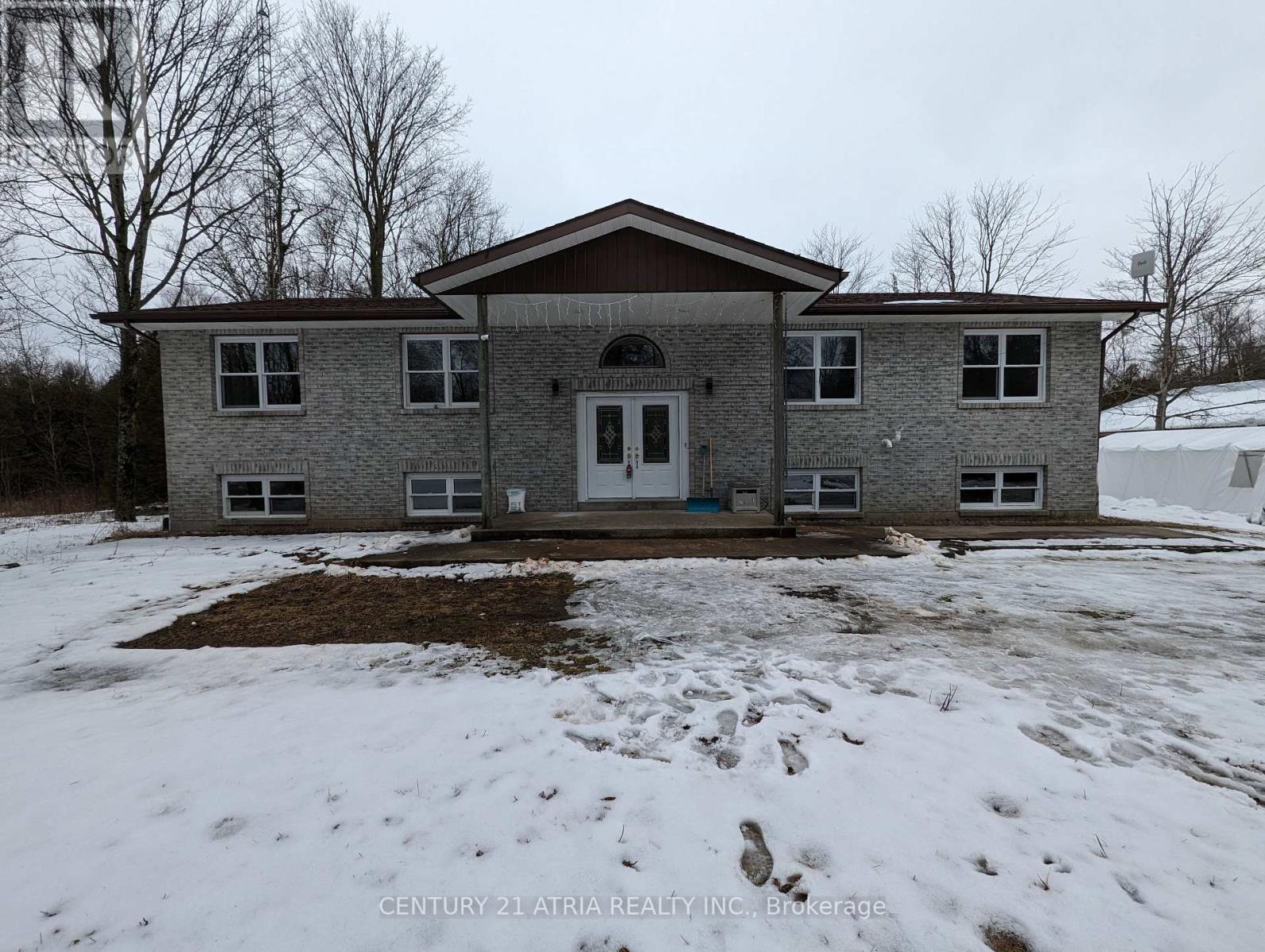 Upper - 448 Davis Drive, Uxbridge, Ontario  L9P 1R1 - Photo 2 - N12089939