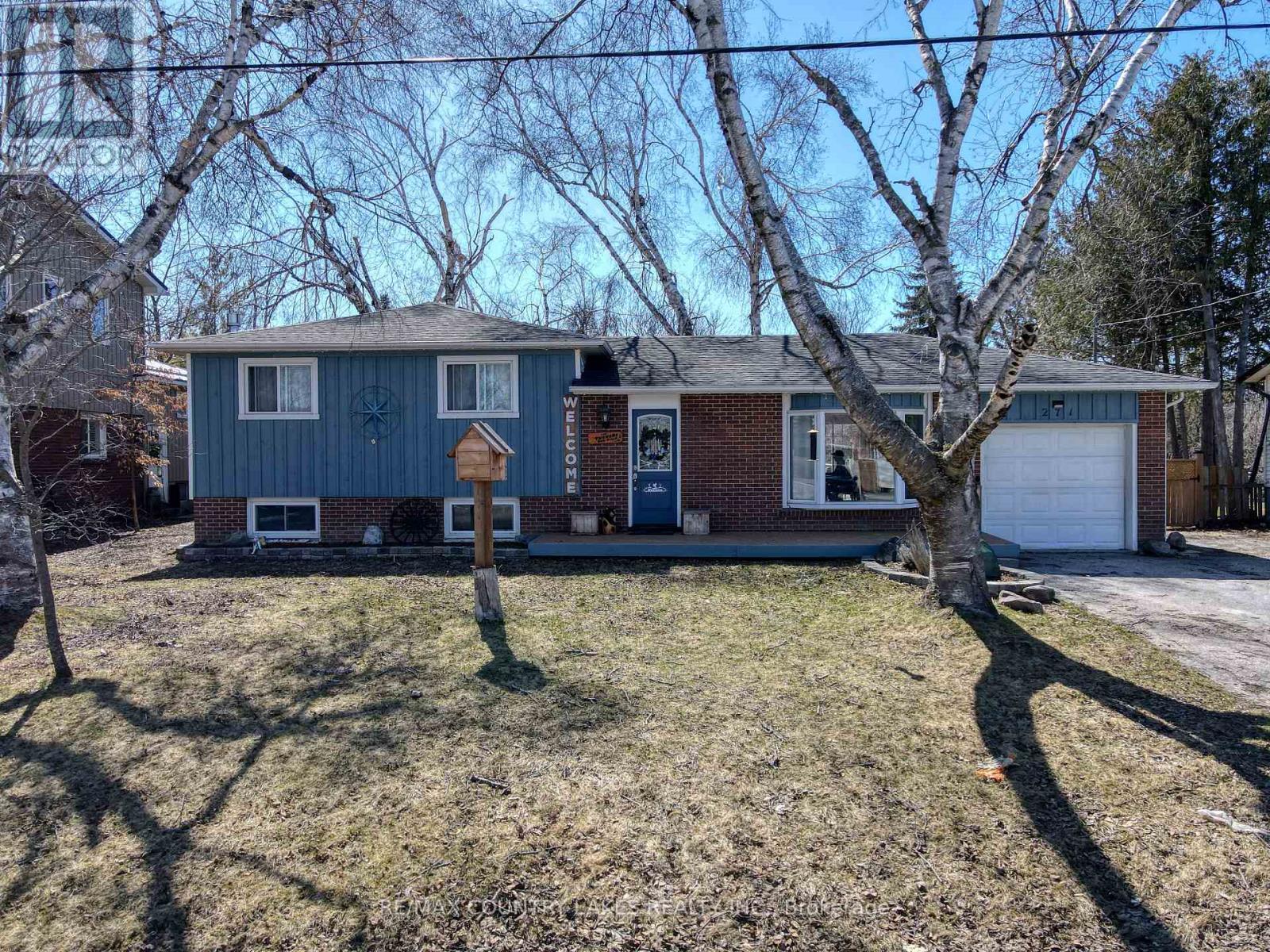Property at 271 LAKELAND CRESCENT image 1