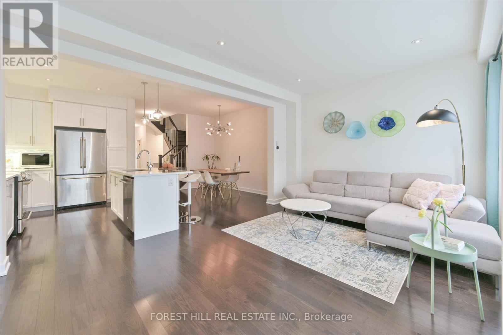 99 Denarius Crescent, Richmond Hill, Ontario  L4E 0Y9 - Photo 14 - N12090198