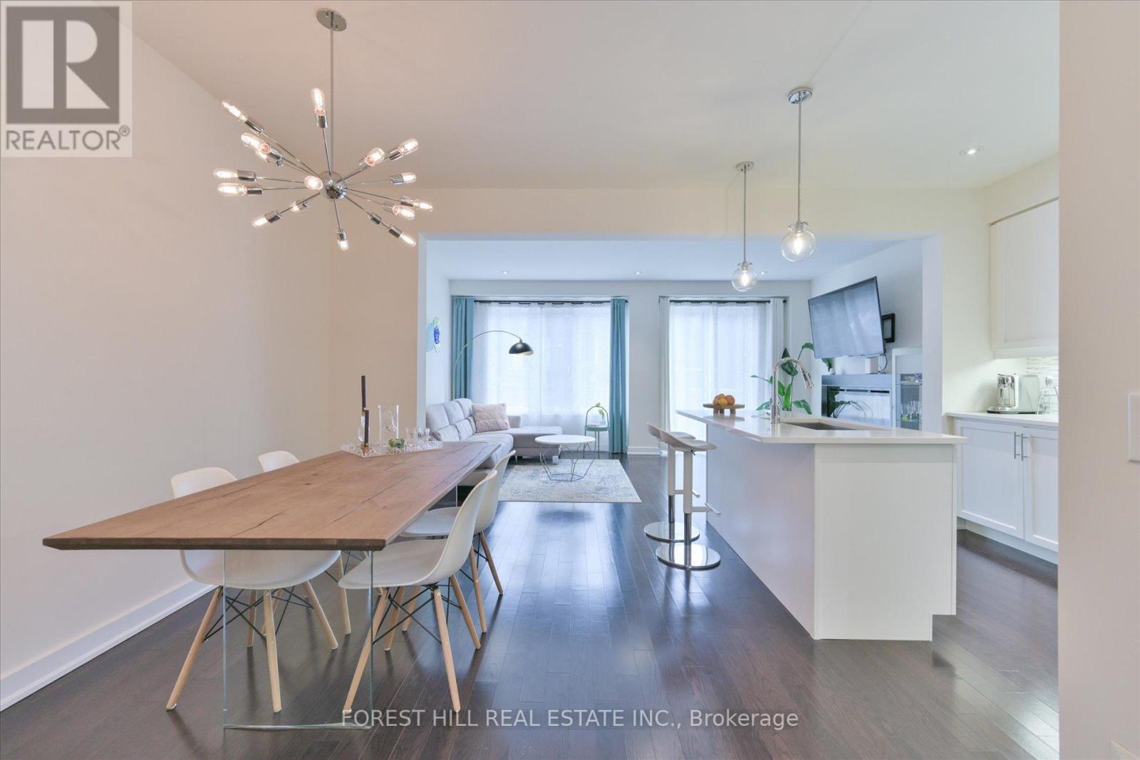 99 Denarius Crescent, Richmond Hill, Ontario  L4E 0Y9 - Photo 6 - N12090198
