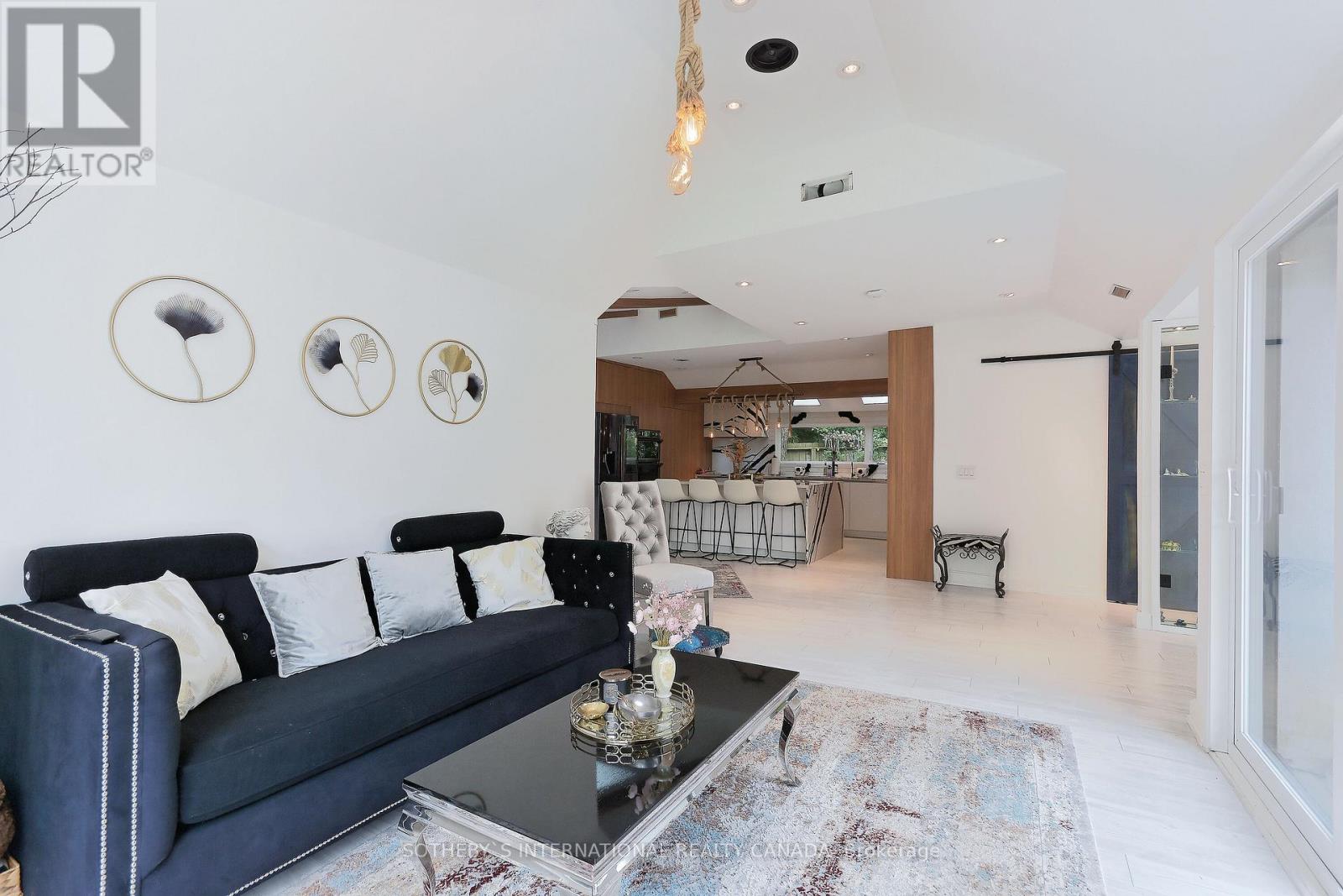 38 Hilltop Boulevard, Whitchurch-Stouffville, Ontario  L0H 1G0 - Photo 50 - N12090275