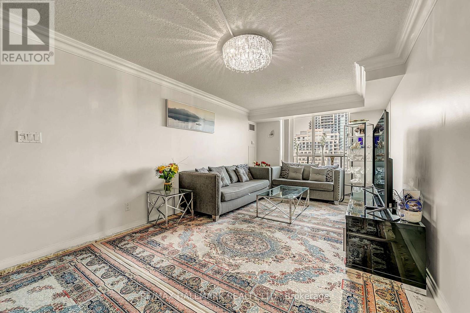 615 - 29 Northern Hts Drive N, Richmond Hill, Ontario  L4B 4L8 - Photo 12 - N12090508