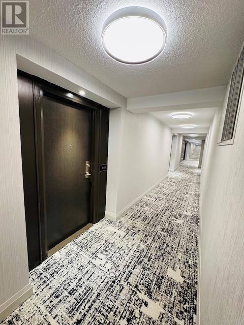 615 - 29 Northern Hts Drive N, Richmond Hill, Ontario  L4B 4L8 - Photo 3 - N12090508