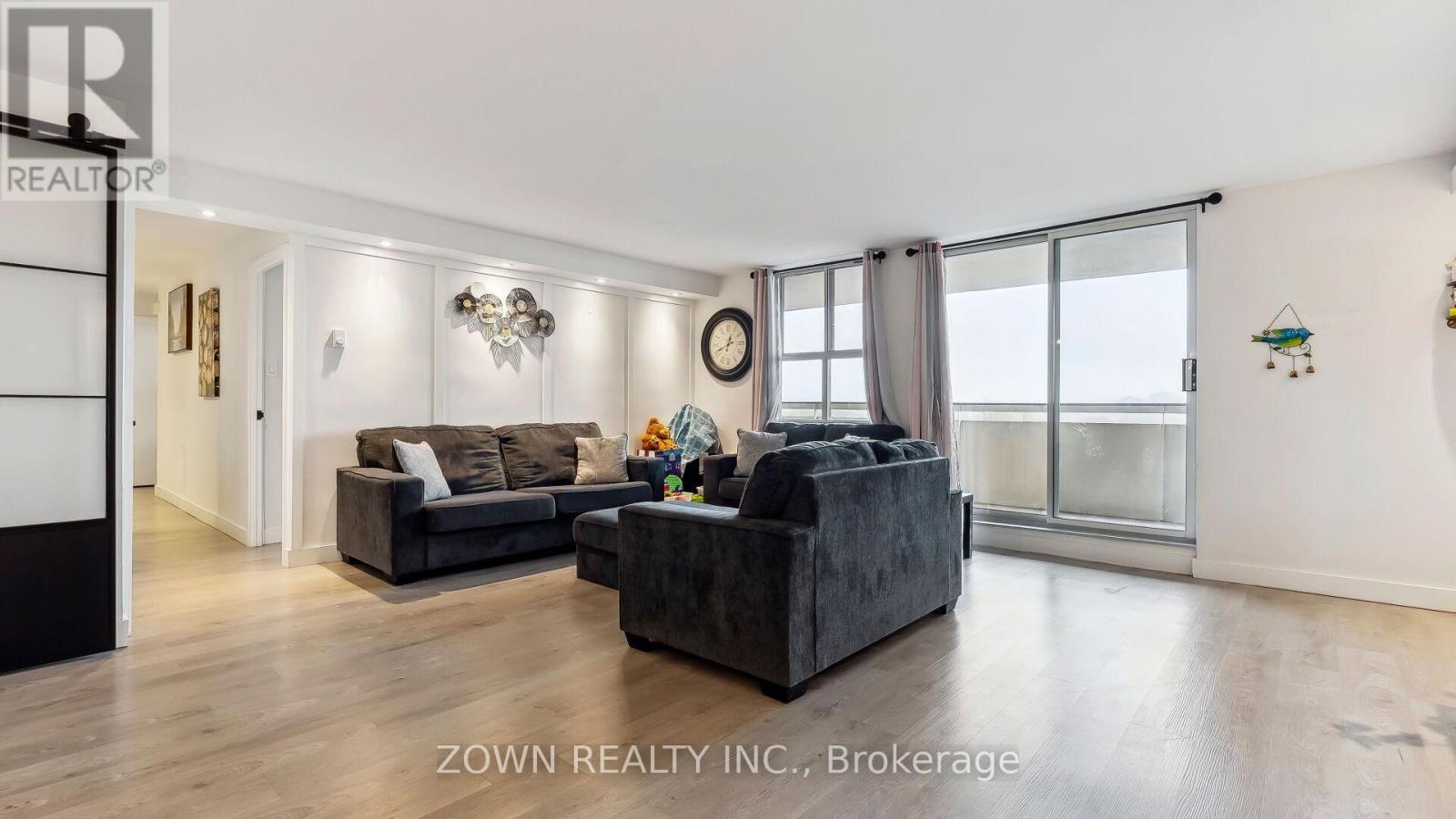 804 - 80 Inverlochy Boulevard, Markham, Ontario  L3T 4P3 - Photo 10 - N12090509
