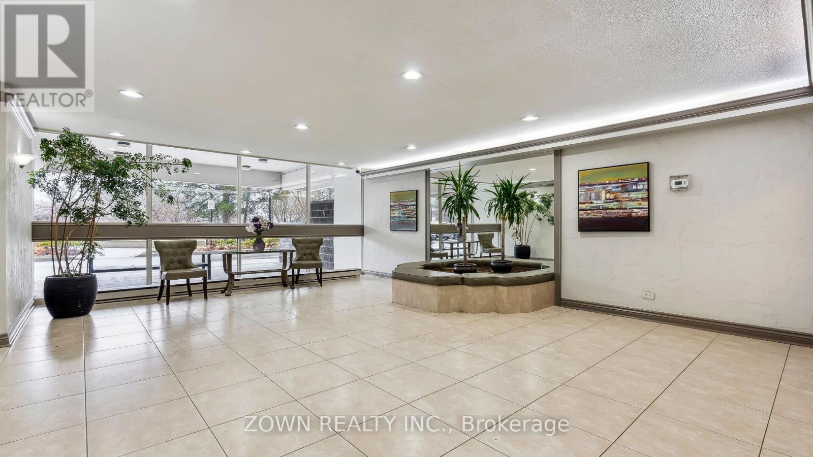 804 - 80 Inverlochy Boulevard, Markham, Ontario  L3T 4P3 - Photo 3 - N12090509