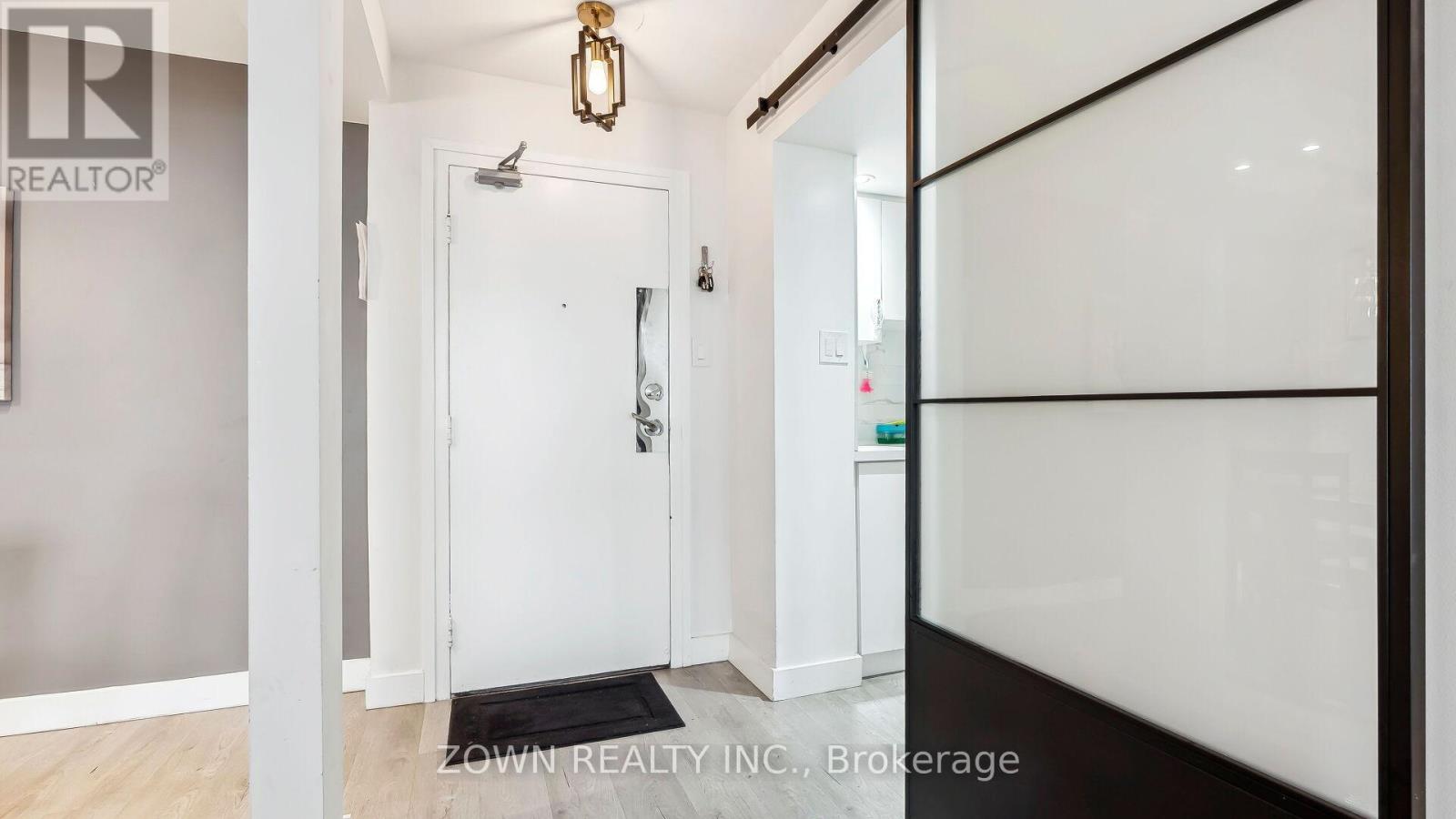 804 - 80 Inverlochy Boulevard, Markham, Ontario  L3T 4P3 - Photo 5 - N12090509