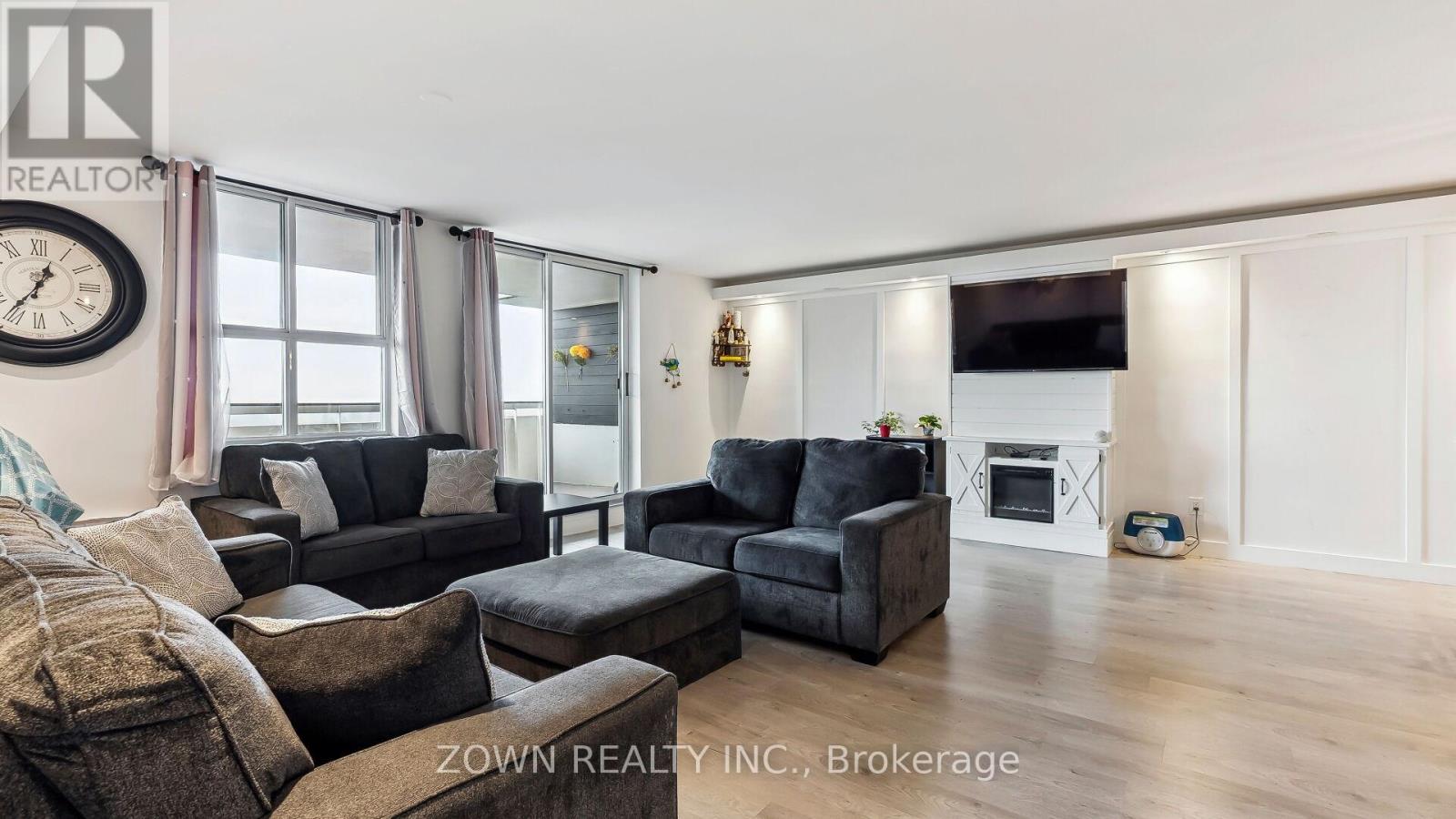 804 - 80 Inverlochy Boulevard, Markham, Ontario  L3T 4P3 - Photo 9 - N12090509
