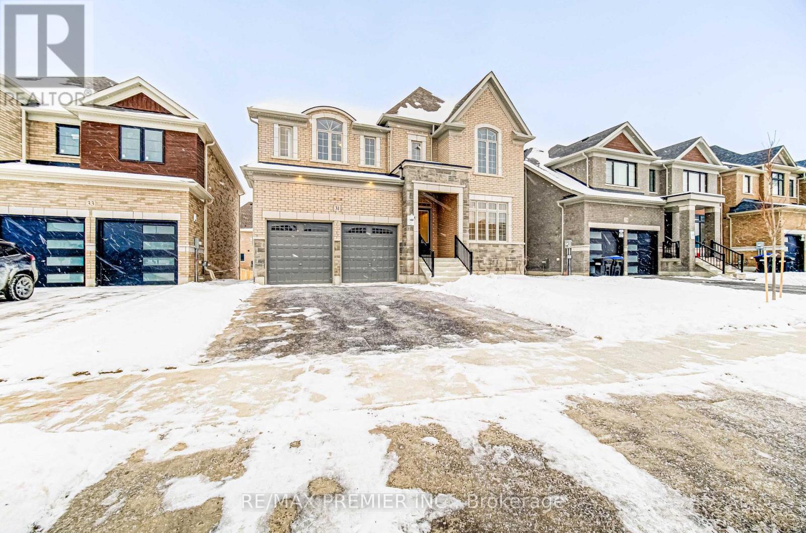 Property at 31 BAYBERRY DRIVE E image 2