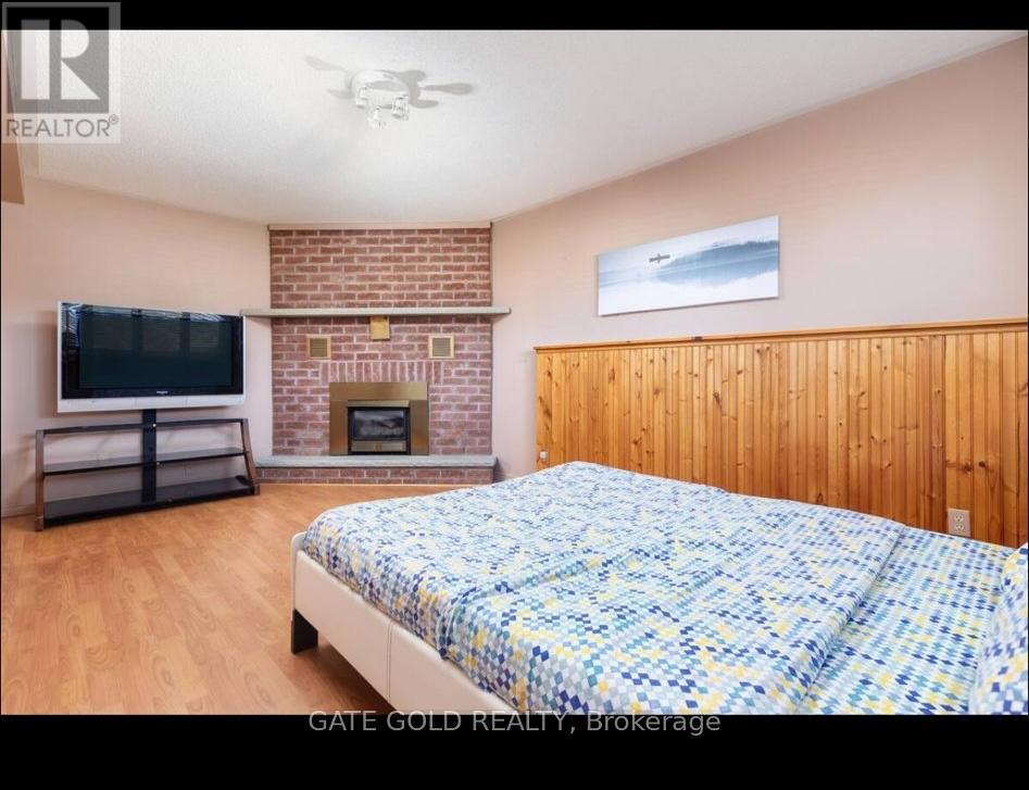 51 Beck Boulevard, Penetanguishene, Ontario  L9M 1E2 - Photo 23 - S12089630