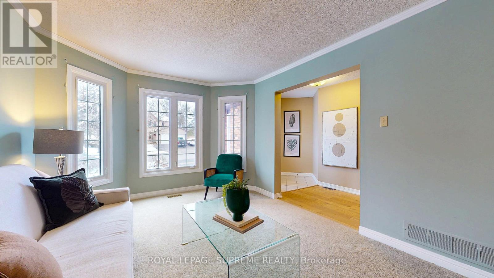 Property at 124 BROWNING TRAIL image 3
