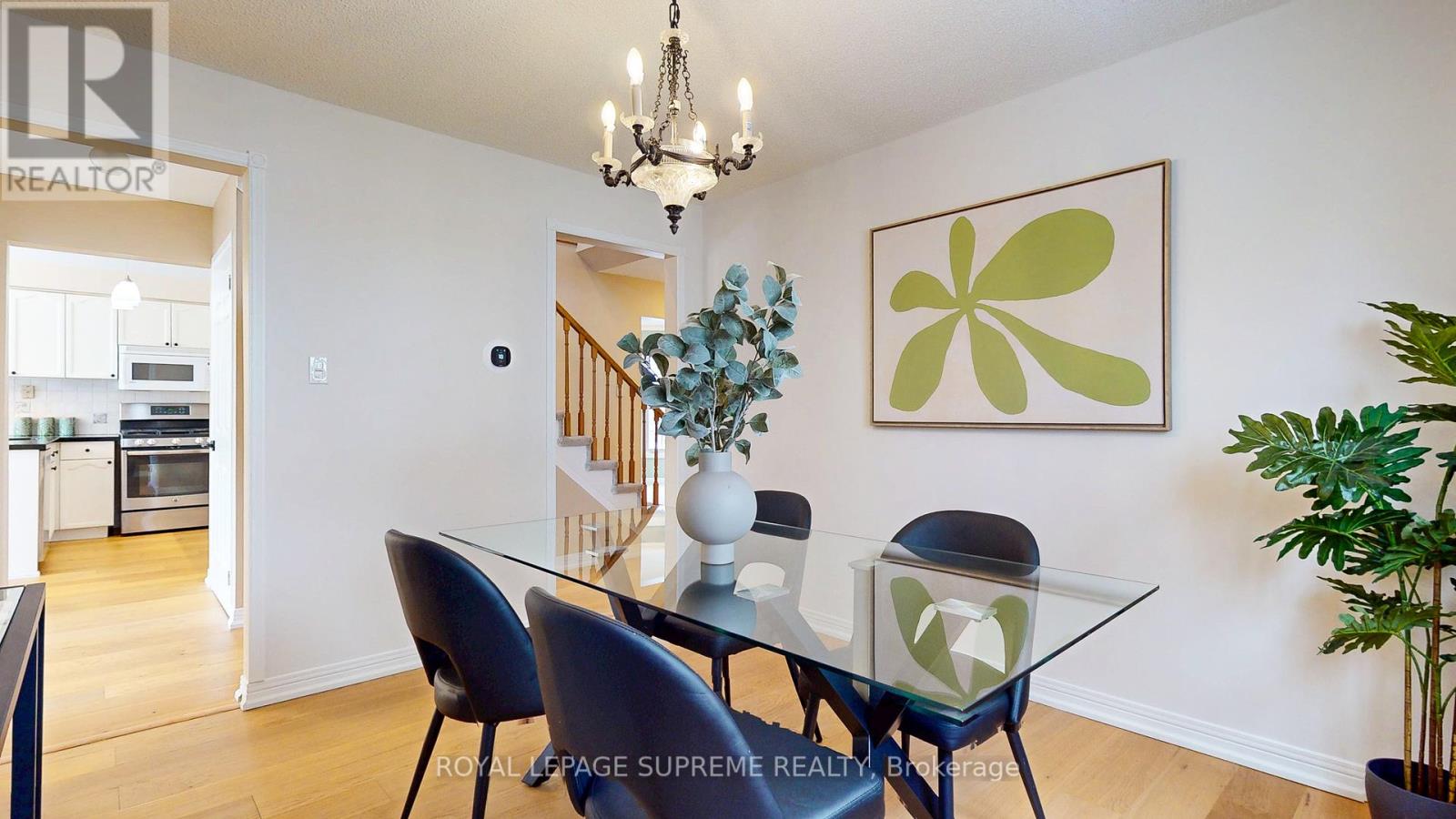 124 Browning Trail, Barrie, Ontario  L4N 6R3 - Photo 9 - S12090186