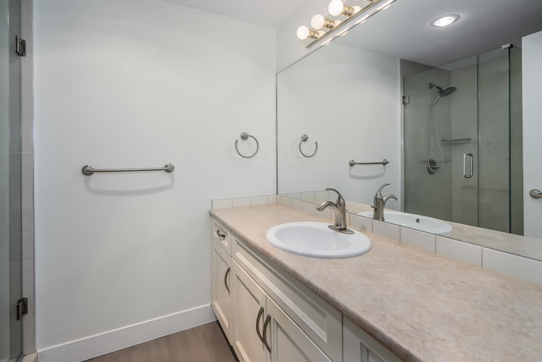 102 1785 Martin Drive, Surrey, British Columbia  V4A 9T5 - Photo 19 - R2991642